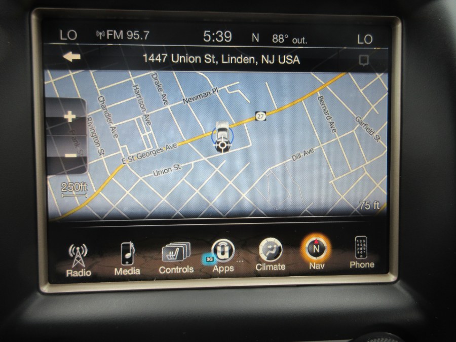 2017 Jeep Grand Cherokee Limited 4x4, available for sale in Linden, New Jersey | Route 27 Auto Mall. Linden, New Jersey 2017 Jeep Grand Cherokee Limited 4x4, available for sale in Linden, New Jersey | Route 27 Auto Mall. Linden, New Jersey