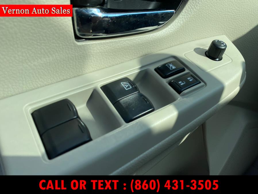 Used Subaru XV Crosstrek 5dr Auto 2.0i Premium 2013 | Vernon Auto Sale & Service. Manchester, Connecticut Used Subaru XV Crosstrek 5dr Auto 2.0i Premium 2013 | Vernon Auto Sale & Service. Manchester, Connecticut