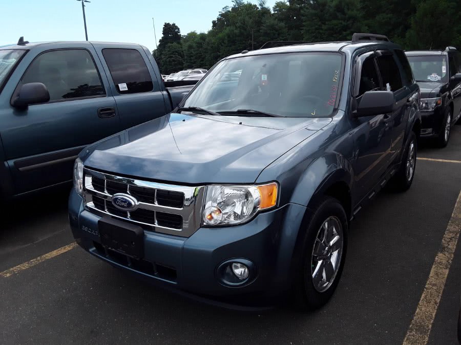 2010 Ford Escape 4WD 4dr XLT, available for sale in Manchester, Connecticut | Best Auto Sales LLC. Manchester, Connecticut