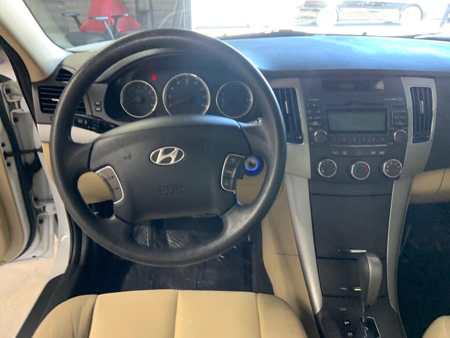 2009 Hyundai Sonata 4dr Sdn I4 Auto GLS, available for sale in Garden Grove, California | U Save Auto Auction. Garden Grove, California 2009 Hyundai Sonata 4dr Sdn I4 Auto GLS, available for sale in Garden Grove, California | U Save Auto Auction. Garden Grove, California