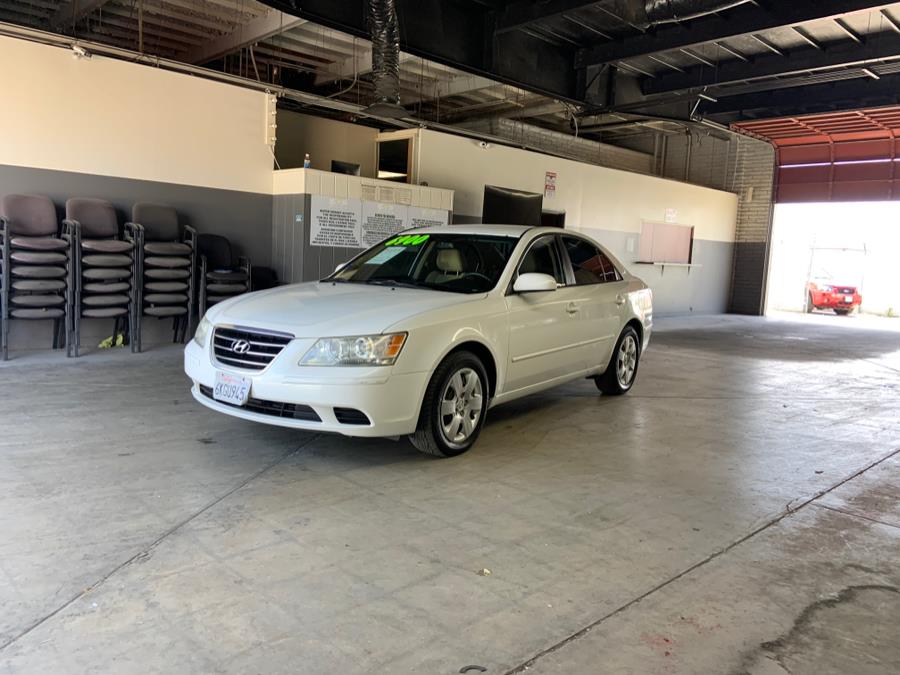 2009 Hyundai Sonata 4dr Sdn I4 Auto GLS, available for sale in Garden Grove, California | U Save Auto Auction. Garden Grove, California 2009 Hyundai Sonata 4dr Sdn I4 Auto GLS, available for sale in Garden Grove, California | U Save Auto Auction. Garden Grove, California