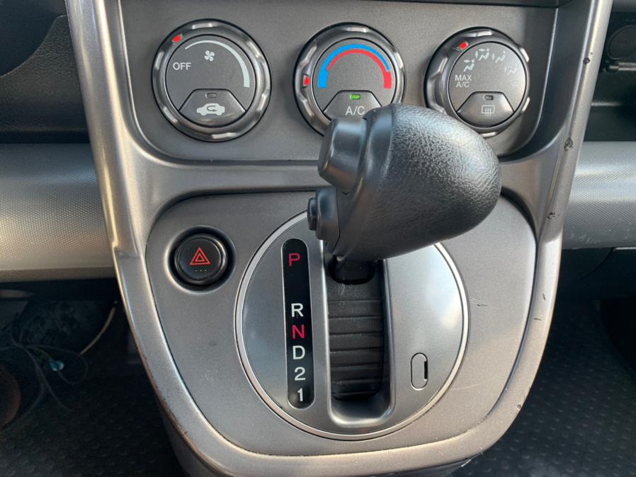 2005 Honda Element 2WD LX AT, available for sale in South Windsor, Connecticut | Mike And Tony Auto Sales, Inc. South Windsor, Connecticut 2005 Honda Element 2WD LX AT, available for sale in South Windsor, Connecticut | Mike And Tony Auto Sales, Inc. South Windsor, Connecticut