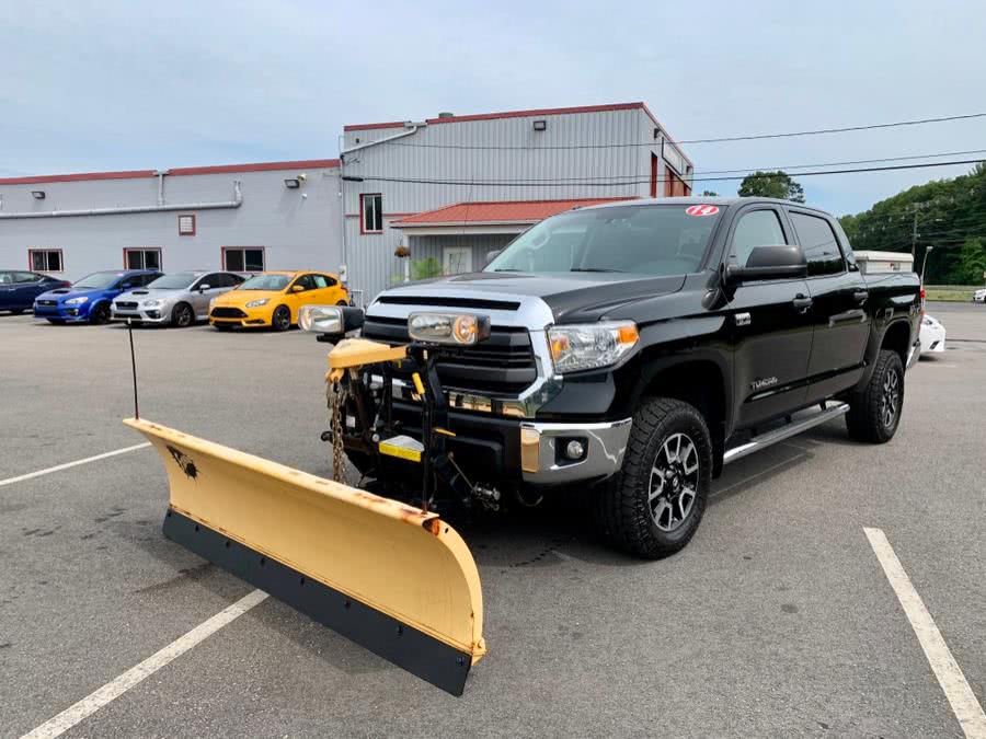 2014 Toyota Tundra 4WD Truck CrewMax 5.7L V8 6-Spd AT SR5 (Natl), available for sale in South Windsor, Connecticut | Mike And Tony Auto Sales, Inc. South Windsor, Connecticut