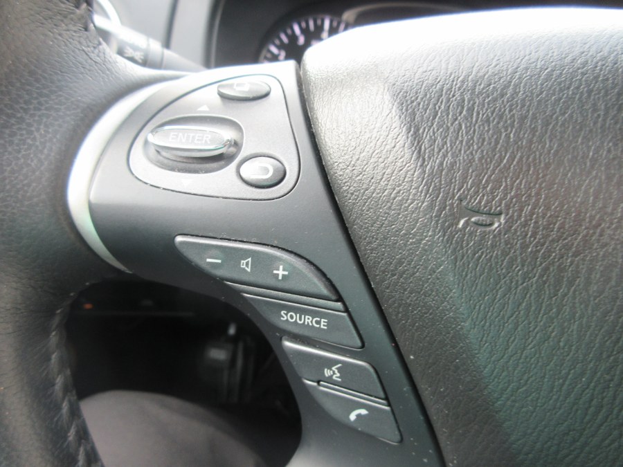 2020 Nissan Pathfinder 4x4 SV, available for sale in Linden, New Jersey | Route 27 Auto Mall. Linden, New Jersey 2020 Nissan Pathfinder 4x4 SV, available for sale in Linden, New Jersey | Route 27 Auto Mall. Linden, New Jersey