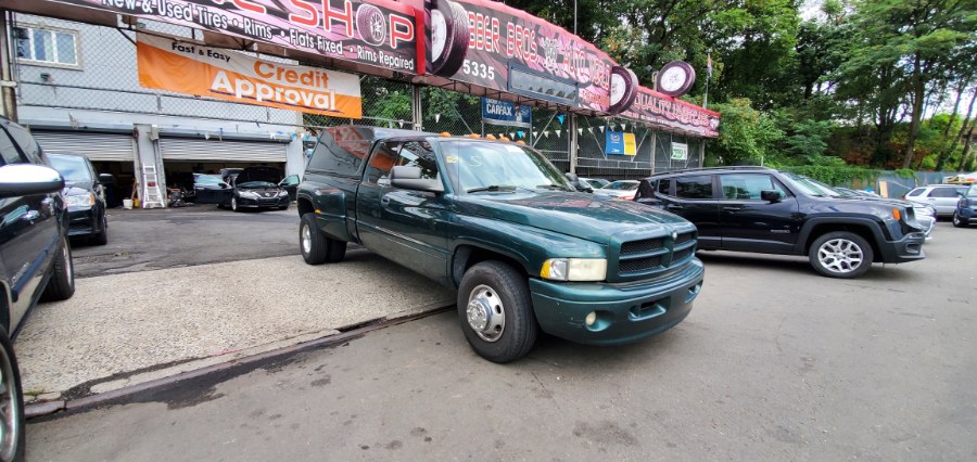 Used Dodge Ram 3500 4dr Quad Cab 155" WB DRW 2000 | Rubber Bros Auto World. Brooklyn, New York Used Dodge Ram 3500 4dr Quad Cab 155" WB DRW 2000 | Rubber Bros Auto World. Brooklyn, New York