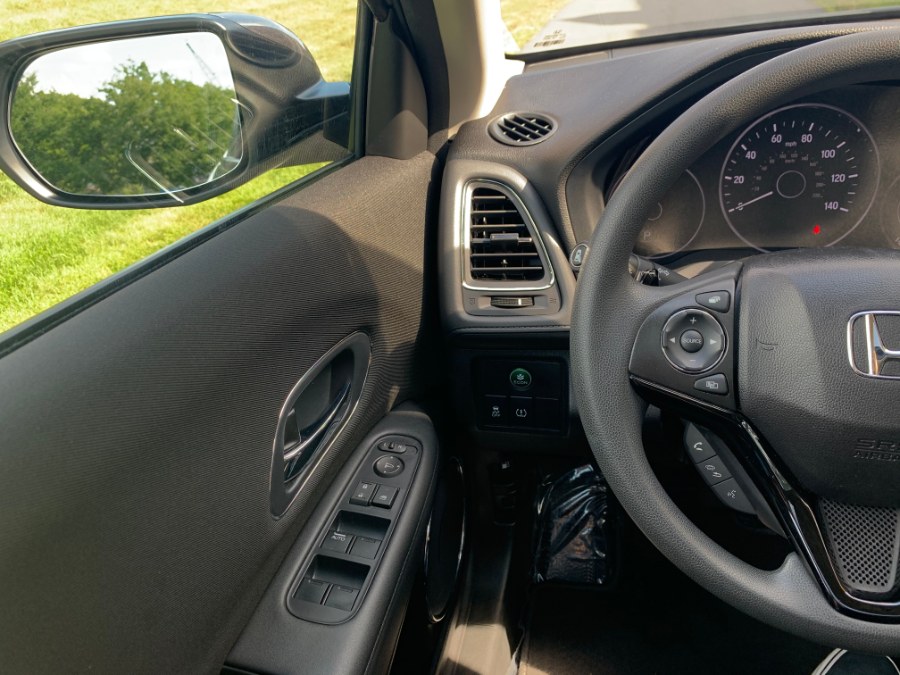 2017 Honda HR-V EX AWD CVT, available for sale in Peabody, Massachusetts | New Star Motors. Peabody, Massachusetts 2017 Honda HR-V EX AWD CVT, available for sale in Peabody, Massachusetts | New Star Motors. Peabody, Massachusetts