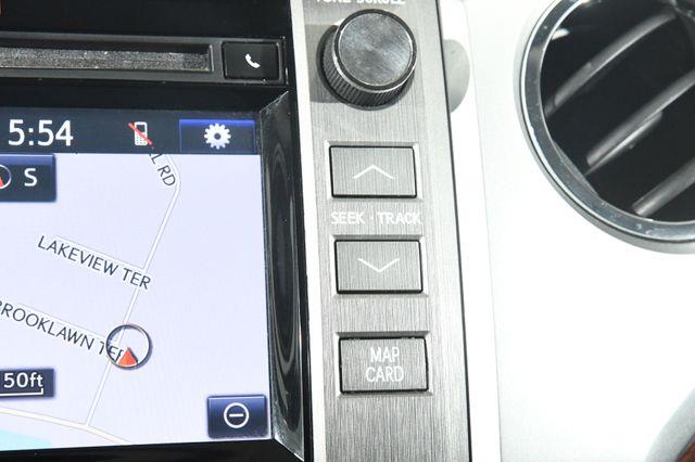 2014 Toyota Tundra Platinum photo