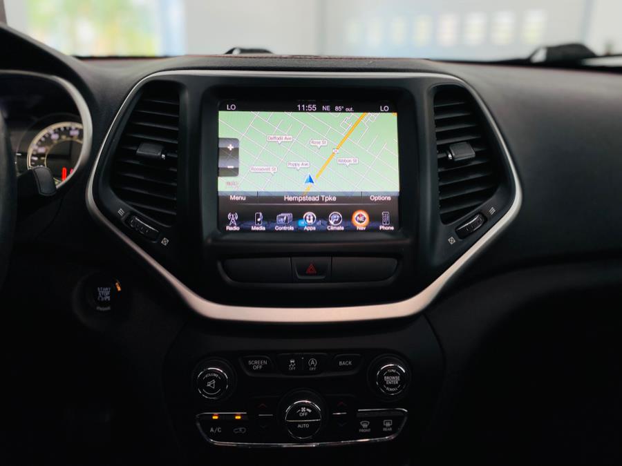 2016 Jeep Cherokee 4WD 4dr Trailhawk, available for sale in Franklin Square, New York | Luxury Motor Club. Franklin Square, New York 2016 Jeep Cherokee 4WD 4dr Trailhawk, available for sale in Franklin Square, New York | Luxury Motor Club. Franklin Square, New York