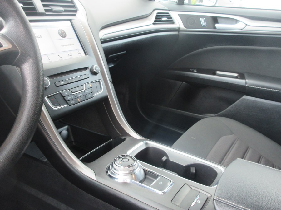 Used Ford Fusion SE FWD 2017 | Route 27 Auto Mall. Linden, New Jersey Used Ford Fusion SE FWD 2017 | Route 27 Auto Mall. Linden, New Jersey
