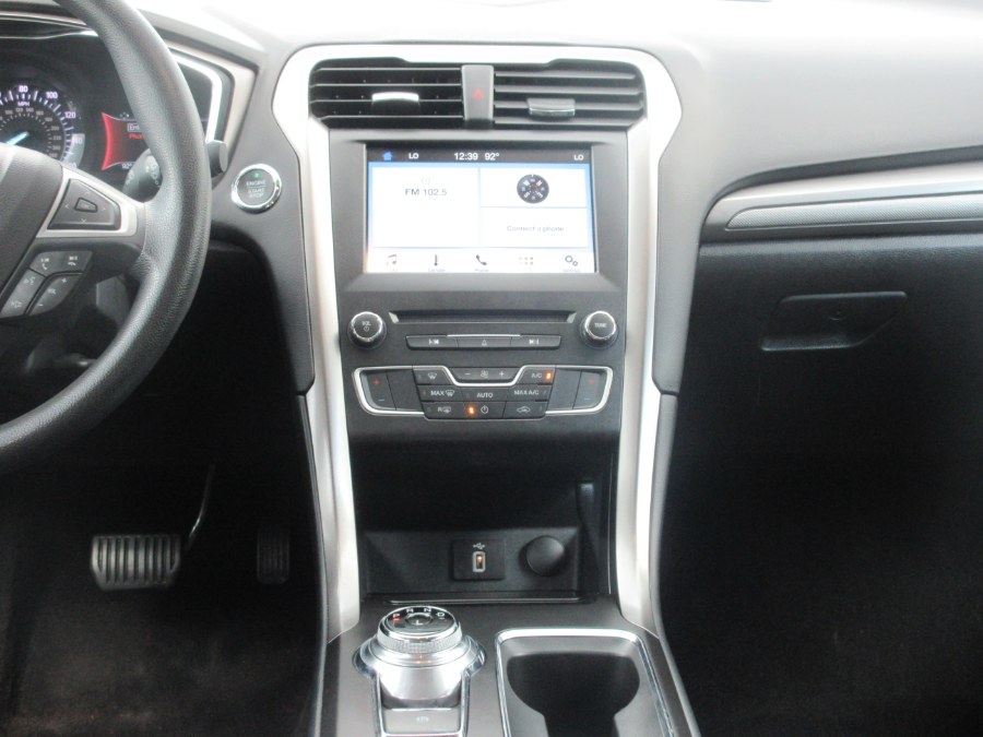 Used Ford Fusion SE FWD 2017 | Route 27 Auto Mall. Linden, New Jersey Used Ford Fusion SE FWD 2017 | Route 27 Auto Mall. Linden, New Jersey