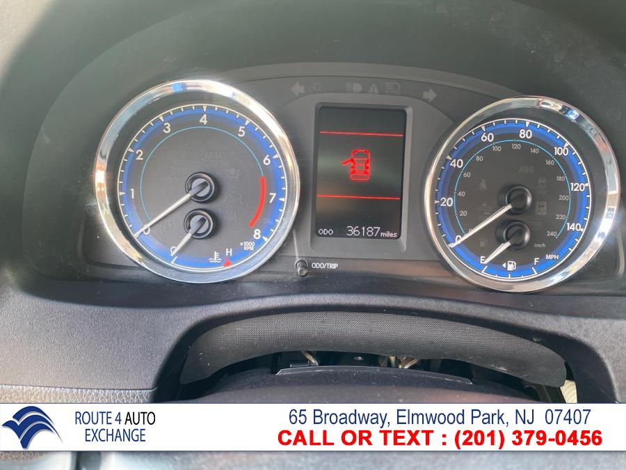 Used Toyota Corolla LE CVT (Natl) 2018 | Route 4 Auto Exchange. Elmwood Park, New Jersey Used Toyota Corolla LE CVT (Natl) 2018 | Route 4 Auto Exchange. Elmwood Park, New Jersey