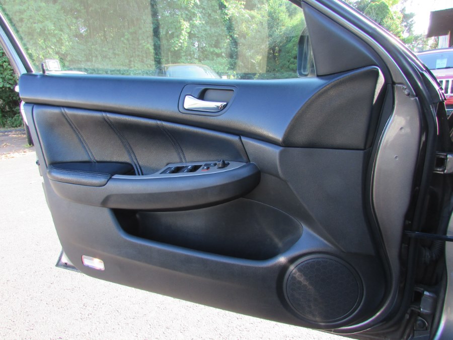 2006 Honda Accord Sdn EX-L AT, available for sale in East Windsor, Connecticut | United Auto Sales of E Windsor, Inc. East Windsor, Connecticut 2006 Honda Accord Sdn EX-L AT, available for sale in East Windsor, Connecticut | United Auto Sales of E Windsor, Inc. East Windsor, Connecticut