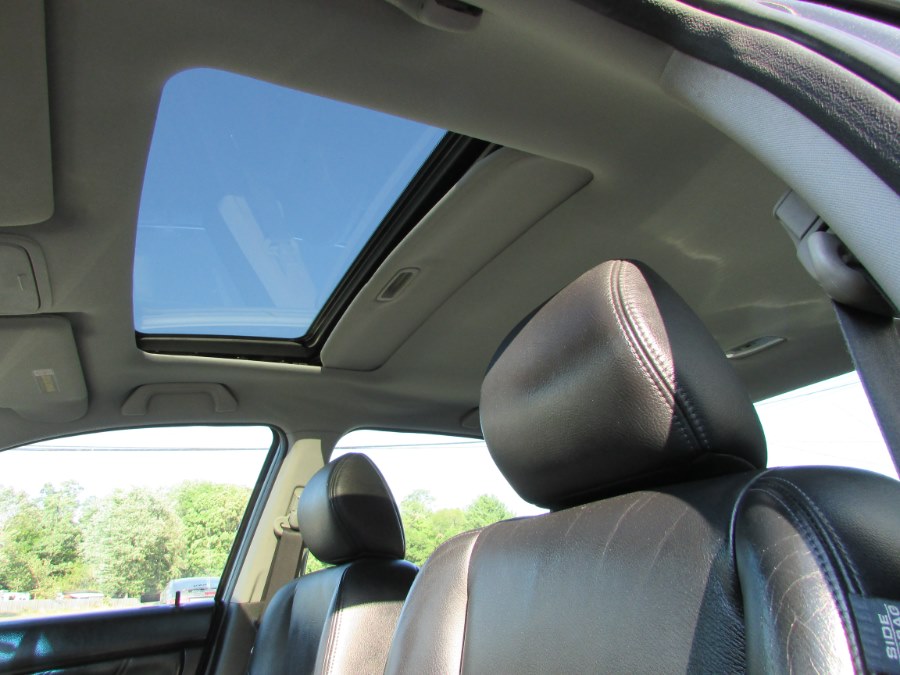 2006 Honda Accord Sdn EX-L AT, available for sale in East Windsor, Connecticut | United Auto Sales of E Windsor, Inc. East Windsor, Connecticut 2006 Honda Accord Sdn EX-L AT, available for sale in East Windsor, Connecticut | United Auto Sales of E Windsor, Inc. East Windsor, Connecticut