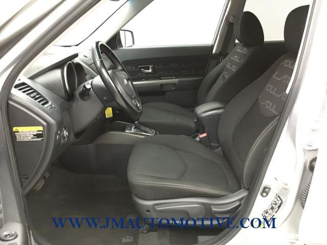 2013 Kia Soul 5dr Wgn Auto +, available for sale in Naugatuck, Connecticut | J&M Automotive Sls&Svc LLC. Naugatuck, Connecticut 2013 Kia Soul 5dr Wgn Auto +, available for sale in Naugatuck, Connecticut | J&M Automotive Sls&Svc LLC. Naugatuck, Connecticut