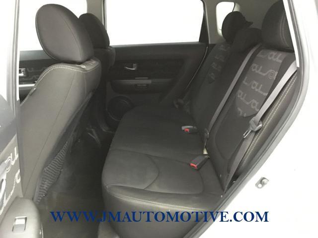 2013 Kia Soul 5dr Wgn Auto +, available for sale in Naugatuck, Connecticut | J&M Automotive Sls&Svc LLC. Naugatuck, Connecticut 2013 Kia Soul 5dr Wgn Auto +, available for sale in Naugatuck, Connecticut | J&M Automotive Sls&Svc LLC. Naugatuck, Connecticut
