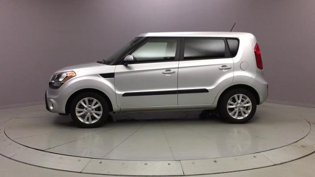 2013 Kia Soul 5dr Wgn Auto +, available for sale in Naugatuck, Connecticut | J&M Automotive Sls&Svc LLC. Naugatuck, Connecticut 2013 Kia Soul 5dr Wgn Auto +, available for sale in Naugatuck, Connecticut | J&M Automotive Sls&Svc LLC. Naugatuck, Connecticut