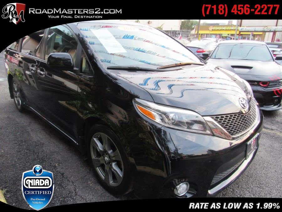 2017 Toyota Sienna SE Premium 8-Passenger (Natl), available for sale in Middle Village, New York | Road Masters II INC. Middle Village, New York