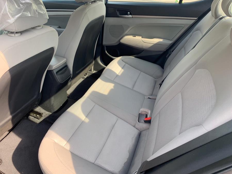 Used Hyundai Elantra SE 2017 | CT Auto. Bridgeport, Connecticut Used Hyundai Elantra SE 2017 | CT Auto. Bridgeport, Connecticut