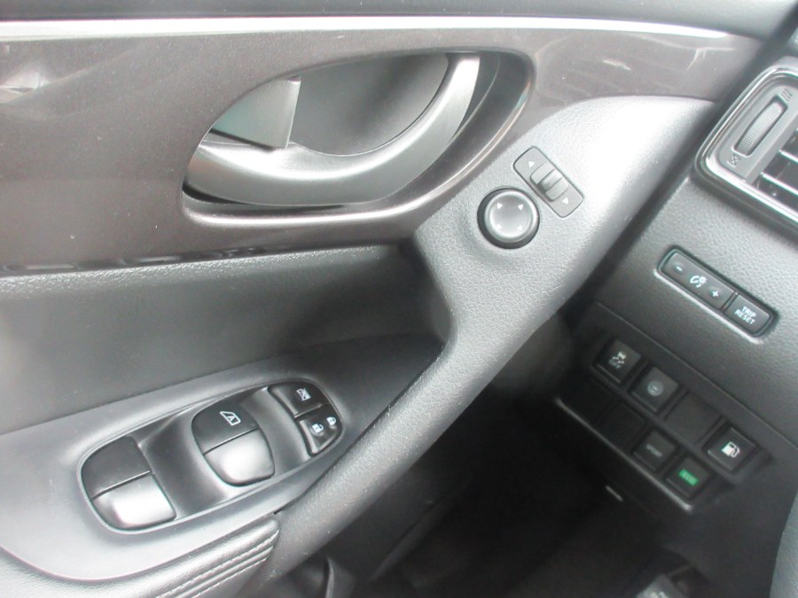 2019 Nissan Rogue FWD S, available for sale in Linden, New Jersey | Route 27 Auto Mall. Linden, New Jersey 2019 Nissan Rogue FWD S, available for sale in Linden, New Jersey | Route 27 Auto Mall. Linden, New Jersey