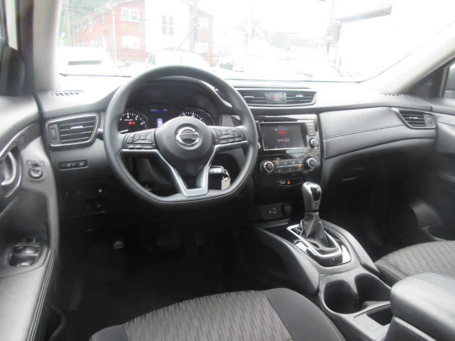 2019 Nissan Rogue FWD S, available for sale in Linden, New Jersey | Route 27 Auto Mall. Linden, New Jersey 2019 Nissan Rogue FWD S, available for sale in Linden, New Jersey | Route 27 Auto Mall. Linden, New Jersey