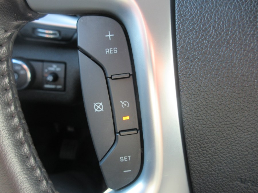 2017 Chevrolet Traverse AWD 4dr LT w/1LT, available for sale in Linden, New Jersey | Route 27 Auto Mall. Linden, New Jersey 2017 Chevrolet Traverse AWD 4dr LT w/1LT, available for sale in Linden, New Jersey | Route 27 Auto Mall. Linden, New Jersey