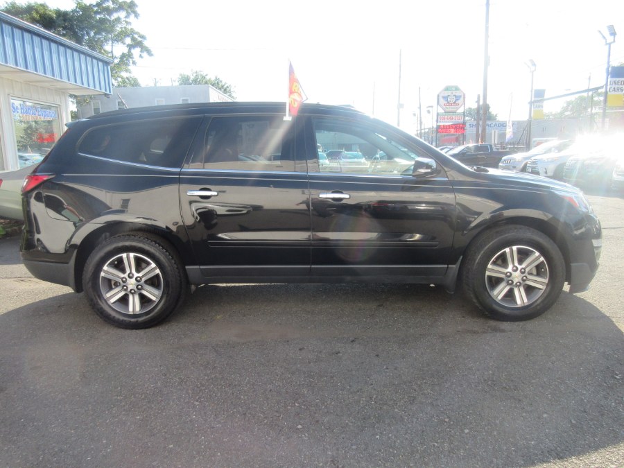 2017 Chevrolet Traverse AWD 4dr LT w/1LT, available for sale in Linden, New Jersey | Route 27 Auto Mall. Linden, New Jersey 2017 Chevrolet Traverse AWD 4dr LT w/1LT, available for sale in Linden, New Jersey | Route 27 Auto Mall. Linden, New Jersey