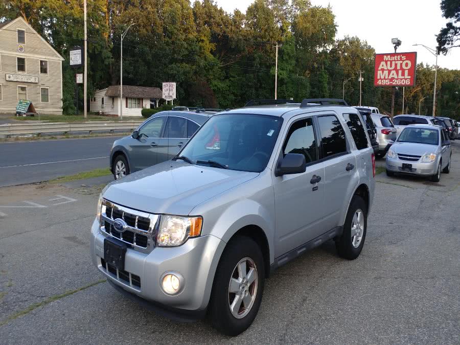 2009 Ford Escape FWD 4dr I4 Auto XLT, available for sale in Chicopee, Massachusetts | Matts Auto Mall LLC. Chicopee, Massachusetts