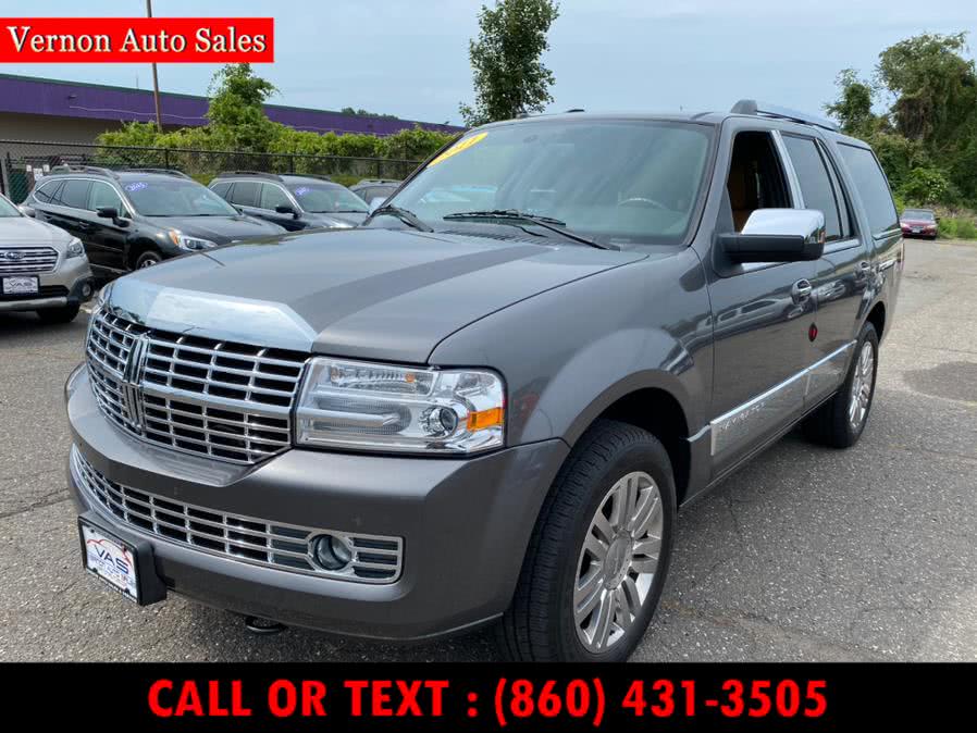 2011 Lincoln Navigator 4WD 4dr, available for sale in Manchester, Connecticut | Vernon Auto Sale & Service. Manchester, Connecticut