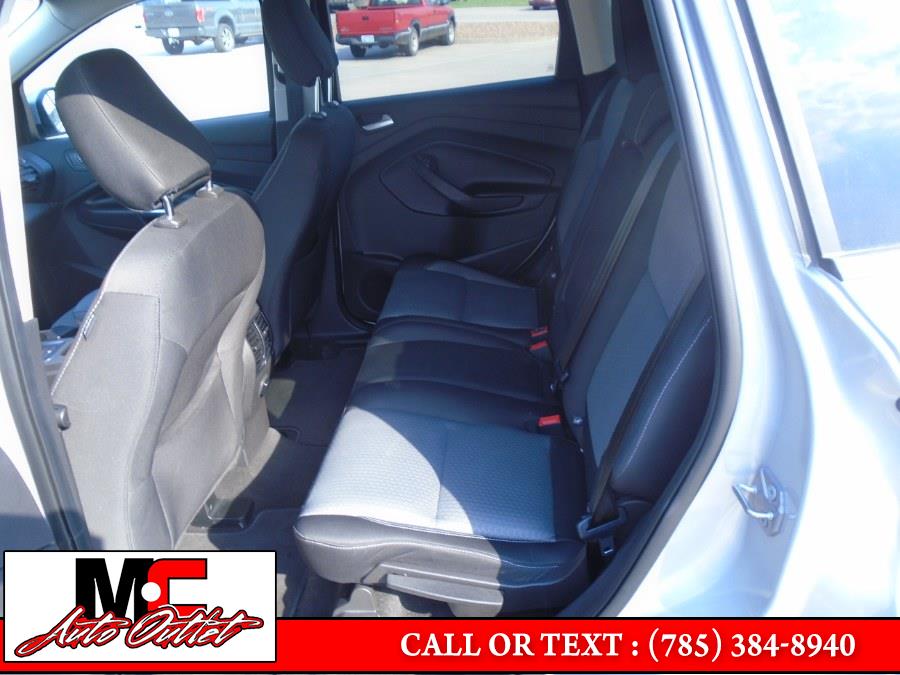 2019 Ford Escape SE FWD, available for sale in Colby, Kansas | M C Auto Outlet Inc. Colby, Kansas 2019 Ford Escape SE FWD, available for sale in Colby, Kansas | M C Auto Outlet Inc. Colby, Kansas