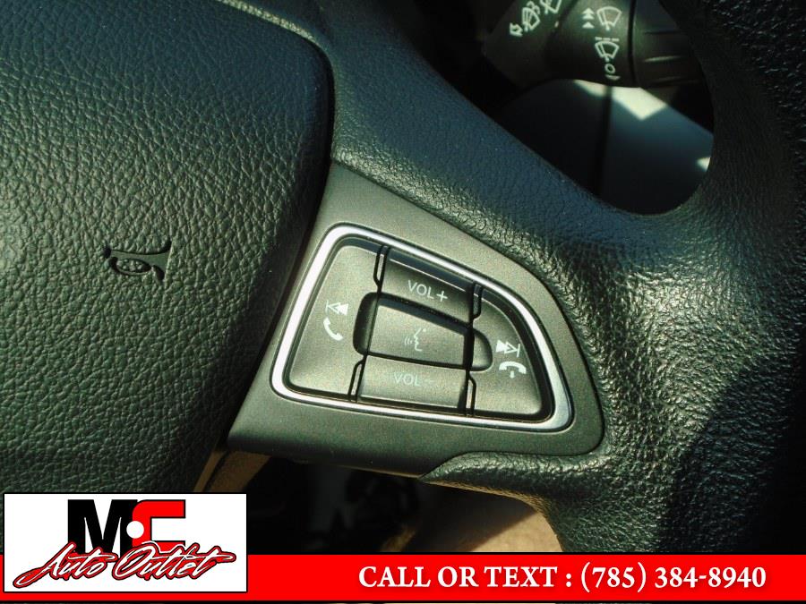 2019 Ford Escape SE FWD, available for sale in Colby, Kansas | M C Auto Outlet Inc. Colby, Kansas 2019 Ford Escape SE FWD, available for sale in Colby, Kansas | M C Auto Outlet Inc. Colby, Kansas