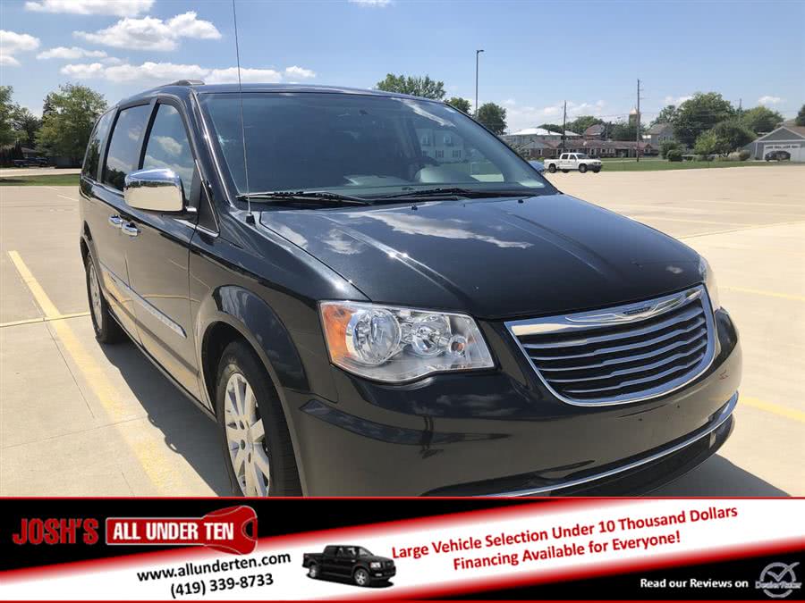 2015 Chrysler Town & Country 4dr Wgn Touring, available for sale in Elida, Ohio | Josh's All Under Ten LLC. Elida, Ohio