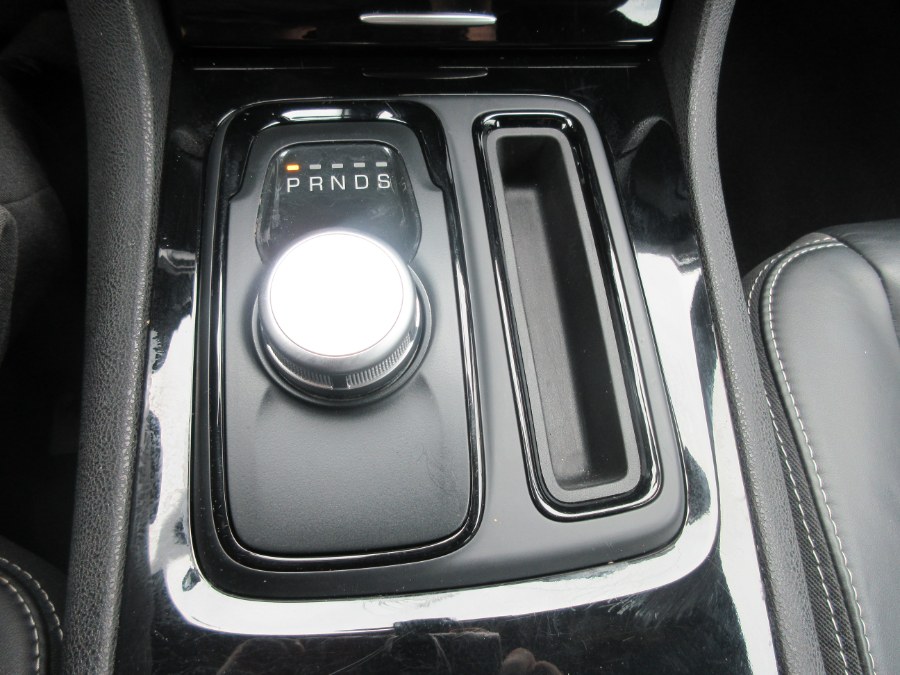 2019 Chrysler 300 300S RWD, available for sale in Linden, New Jersey | Route 27 Auto Mall. Linden, New Jersey 2019 Chrysler 300 300S RWD, available for sale in Linden, New Jersey | Route 27 Auto Mall. Linden, New Jersey