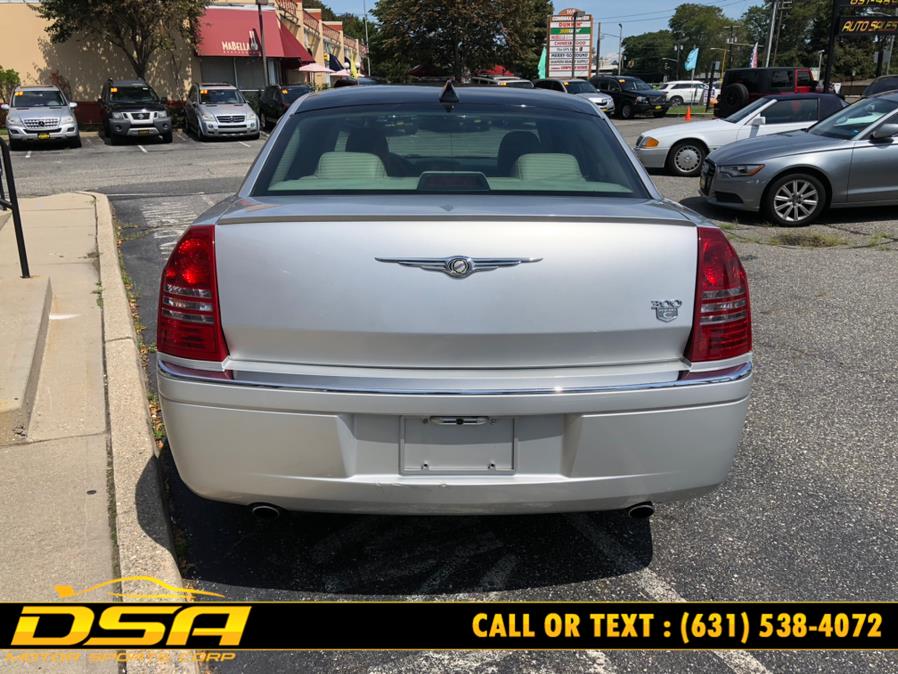 2005 Chrysler 300 4dr Sdn 300C *Ltd Avail*, available for sale in Commack, New York | DSA Motor Sports Corp. Commack, New York 2005 Chrysler 300 4dr Sdn 300C *Ltd Avail*, available for sale in Commack, New York | DSA Motor Sports Corp. Commack, New York