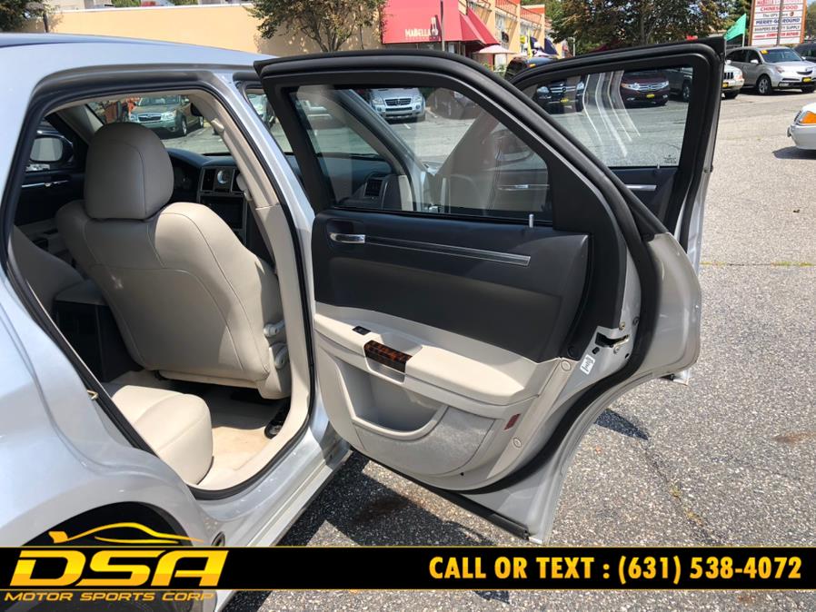 2005 Chrysler 300 4dr Sdn 300C *Ltd Avail*, available for sale in Commack, New York | DSA Motor Sports Corp. Commack, New York 2005 Chrysler 300 4dr Sdn 300C *Ltd Avail*, available for sale in Commack, New York | DSA Motor Sports Corp. Commack, New York