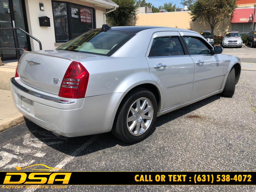2005 Chrysler 300 4dr Sdn 300C *Ltd Avail*, available for sale in Commack, New York | DSA Motor Sports Corp. Commack, New York 2005 Chrysler 300 4dr Sdn 300C *Ltd Avail*, available for sale in Commack, New York | DSA Motor Sports Corp. Commack, New York