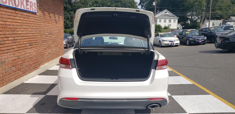 2016 Kia Optima 4dr Sdn LX, available for sale in Waterbury, Connecticut | National Auto Brokers, Inc.. Waterbury, Connecticut 2016 Kia Optima 4dr Sdn LX, available for sale in Waterbury, Connecticut | National Auto Brokers, Inc.. Waterbury, Connecticut