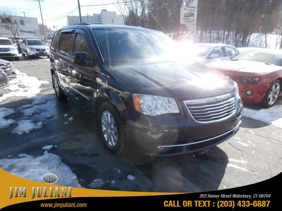 2013 Chrysler Town & Country 4dr Wgn Touring, available for sale in Waterbury, Connecticut | Jim Juliani Motors. Waterbury, Connecticut