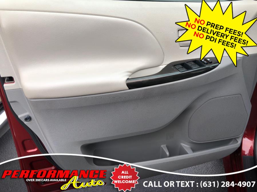 2011 Toyota Sienna 5dr 7-Pass Van V6 LE AAS FWD (Natl), available for sale in Bohemia, New York | Performance Auto Inc. Bohemia, New York 2011 Toyota Sienna 5dr 7-Pass Van V6 LE AAS FWD (Natl), available for sale in Bohemia, New York | Performance Auto Inc. Bohemia, New York