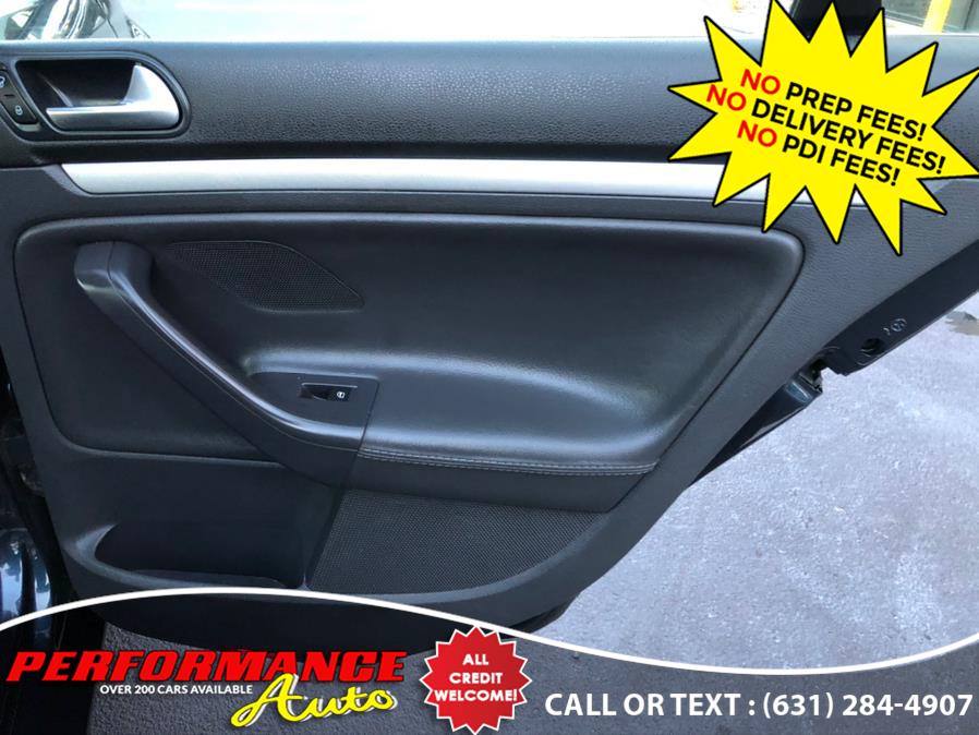 2009 Volkswagen Jetta Sedan 4dr Auto SEL PZEV, available for sale in Bohemia, New York | Performance Auto Inc. Bohemia, New York 2009 Volkswagen Jetta Sedan 4dr Auto SEL PZEV, available for sale in Bohemia, New York | Performance Auto Inc. Bohemia, New York