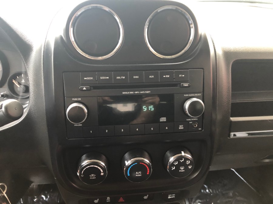 2014 Jeep Patriot 4WD 4dr Latitude, available for sale in Bristol, Connecticut | Bristol Auto Center LLC. Bristol, Connecticut 2014 Jeep Patriot 4WD 4dr Latitude, available for sale in Bristol, Connecticut | Bristol Auto Center LLC. Bristol, Connecticut