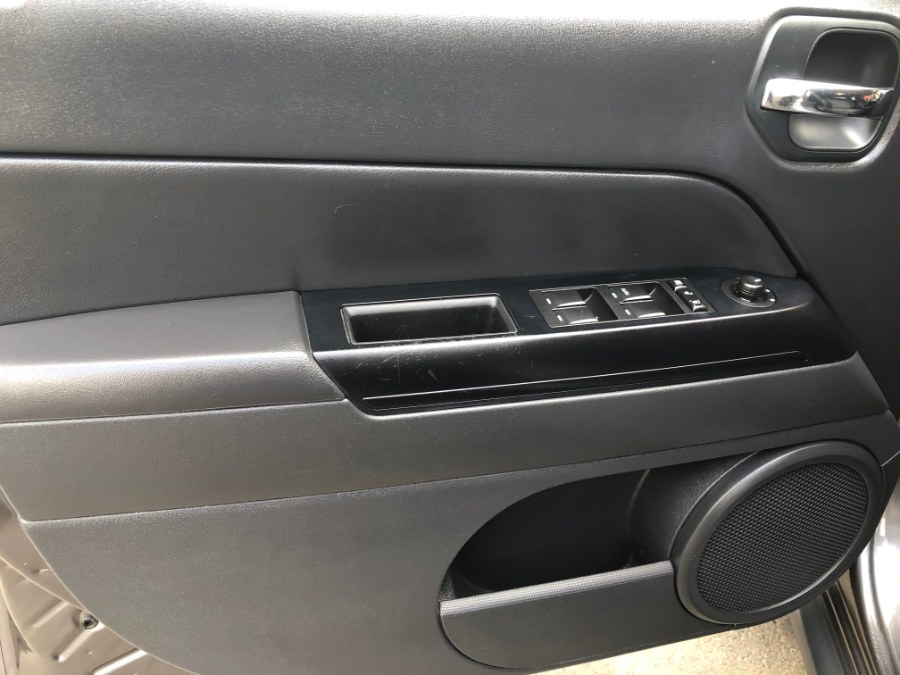 2014 Jeep Patriot 4WD 4dr Latitude, available for sale in Bristol, Connecticut | Bristol Auto Center LLC. Bristol, Connecticut 2014 Jeep Patriot 4WD 4dr Latitude, available for sale in Bristol, Connecticut | Bristol Auto Center LLC. Bristol, Connecticut