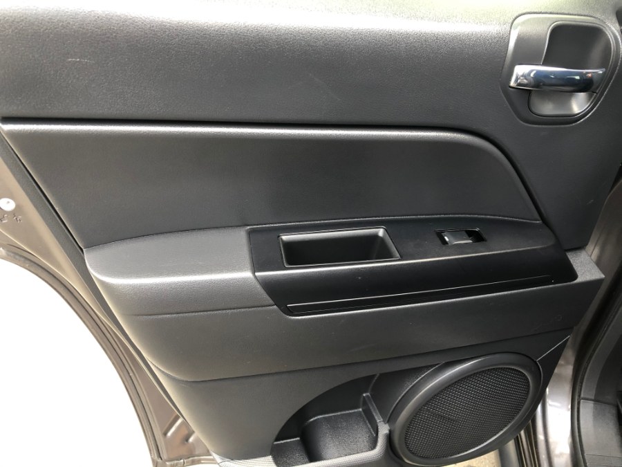 2014 Jeep Patriot 4WD 4dr Latitude, available for sale in Bristol, Connecticut | Bristol Auto Center LLC. Bristol, Connecticut 2014 Jeep Patriot 4WD 4dr Latitude, available for sale in Bristol, Connecticut | Bristol Auto Center LLC. Bristol, Connecticut