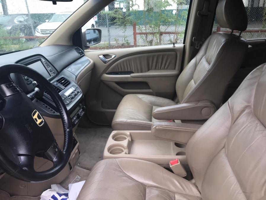 2006 Honda Odyssey 5dr EX-L AT with RES & NAVI, available for sale in Jersey City, New Jersey | Car Valley Group. Jersey City, New Jersey 2006 Honda Odyssey 5dr EX-L AT with RES & NAVI, available for sale in Jersey City, New Jersey | Car Valley Group. Jersey City, New Jersey