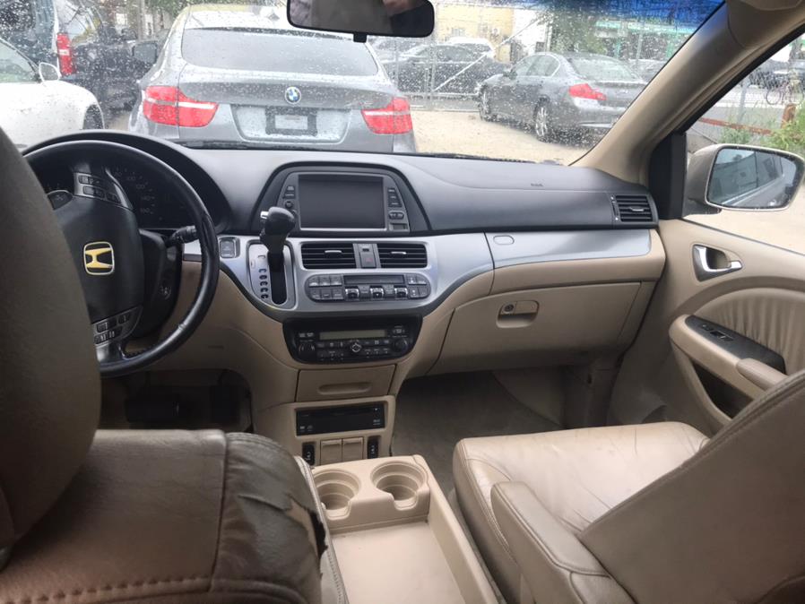 2006 Honda Odyssey 5dr EX-L AT with RES & NAVI, available for sale in Jersey City, New Jersey | Car Valley Group. Jersey City, New Jersey 2006 Honda Odyssey 5dr EX-L AT with RES & NAVI, available for sale in Jersey City, New Jersey | Car Valley Group. Jersey City, New Jersey