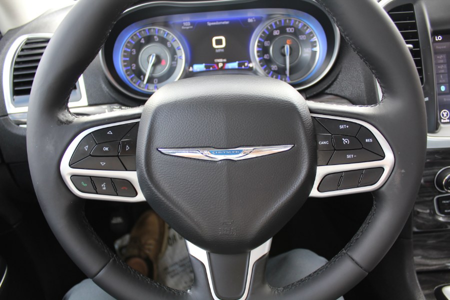 2017 Chrysler 300 Limited AWD, available for sale in Deer Park, New York | Car Tec Enterprise Leasing & Sales LLC. Deer Park, New York 2017 Chrysler 300 Limited AWD, available for sale in Deer Park, New York | Car Tec Enterprise Leasing & Sales LLC. Deer Park, New York