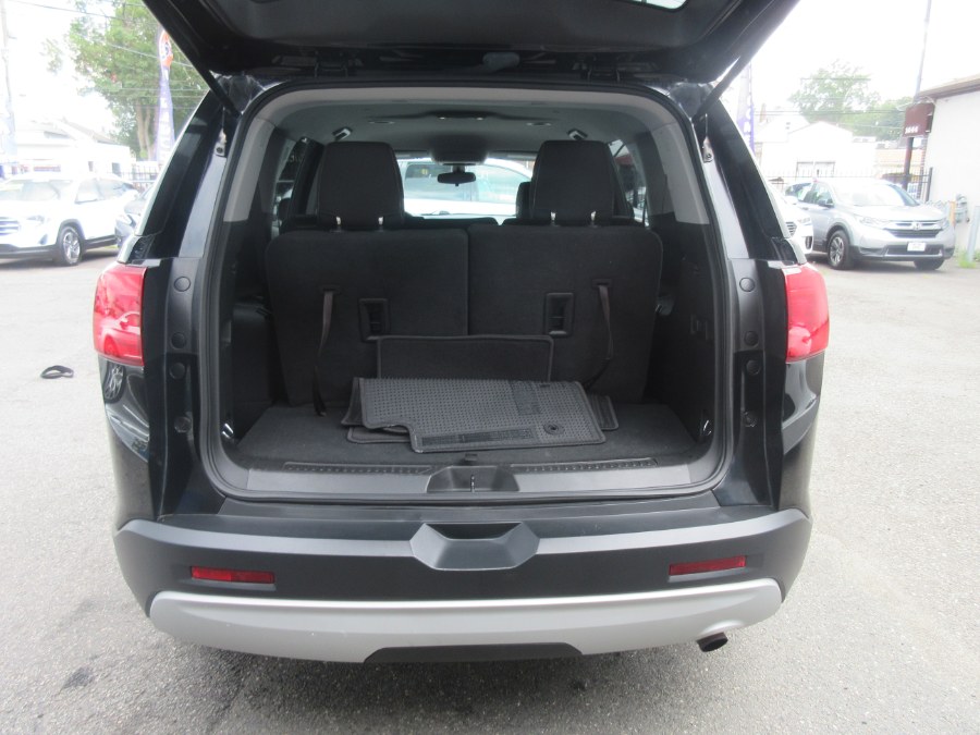 2017 GMC Acadia FWD 4dr SLE w/SLE-1, available for sale in Linden, New Jersey | Route 27 Auto Mall. Linden, New Jersey 2017 GMC Acadia FWD 4dr SLE w/SLE-1, available for sale in Linden, New Jersey | Route 27 Auto Mall. Linden, New Jersey