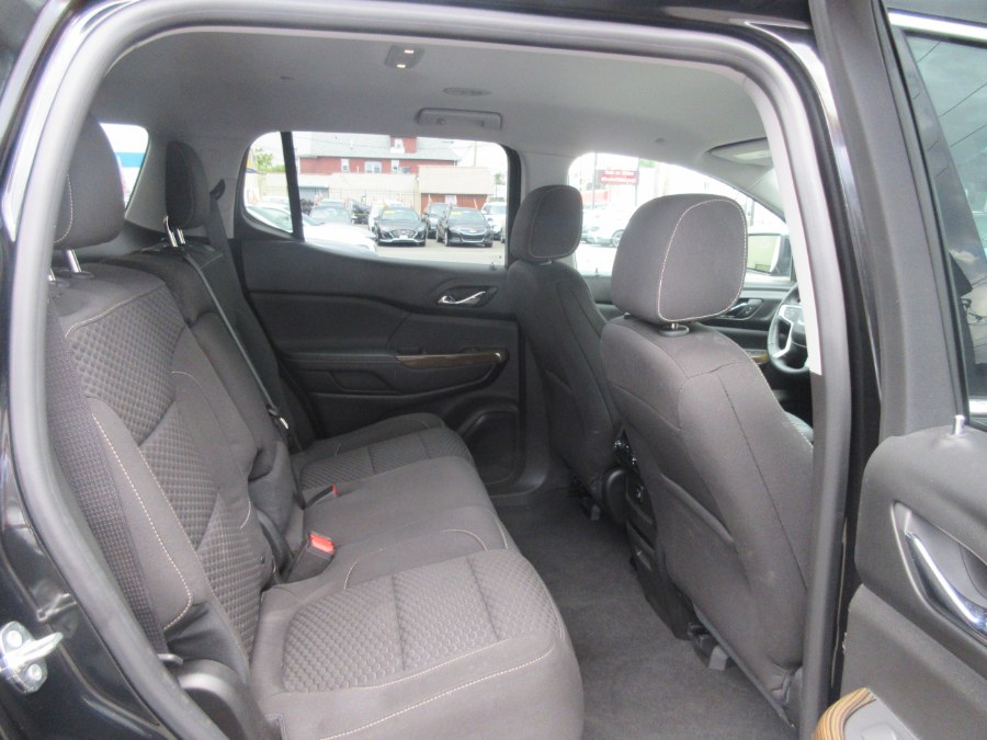 2017 GMC Acadia FWD 4dr SLE w/SLE-1, available for sale in Linden, New Jersey | Route 27 Auto Mall. Linden, New Jersey 2017 GMC Acadia FWD 4dr SLE w/SLE-1, available for sale in Linden, New Jersey | Route 27 Auto Mall. Linden, New Jersey