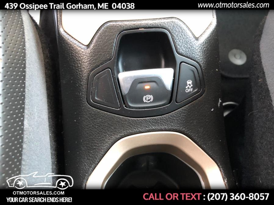 2015 Jeep Renegade 4WD 4dr Limited, available for sale in Gorham, Maine | Ossipee Trail Motor Sales. Gorham, Maine 2015 Jeep Renegade 4WD 4dr Limited, available for sale in Gorham, Maine | Ossipee Trail Motor Sales. Gorham, Maine