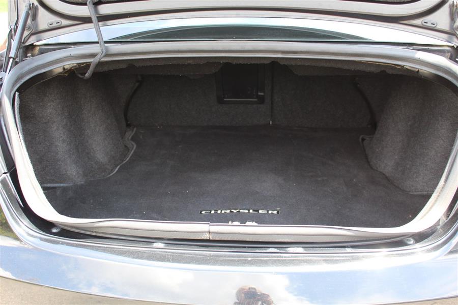Used Chrysler 200 4dr Sdn Limited 2011 | CARMANIA USA. Chesapeake, Virginia Used Chrysler 200 4dr Sdn Limited 2011 | CARMANIA USA. Chesapeake, Virginia