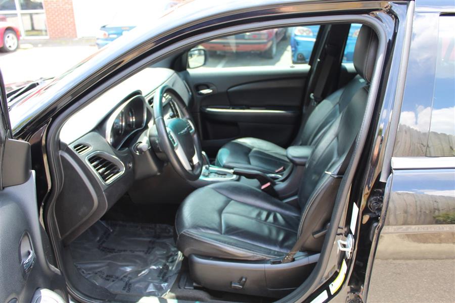 Used Chrysler 200 4dr Sdn Limited 2011 | CARMANIA USA. Chesapeake, Virginia Used Chrysler 200 4dr Sdn Limited 2011 | CARMANIA USA. Chesapeake, Virginia